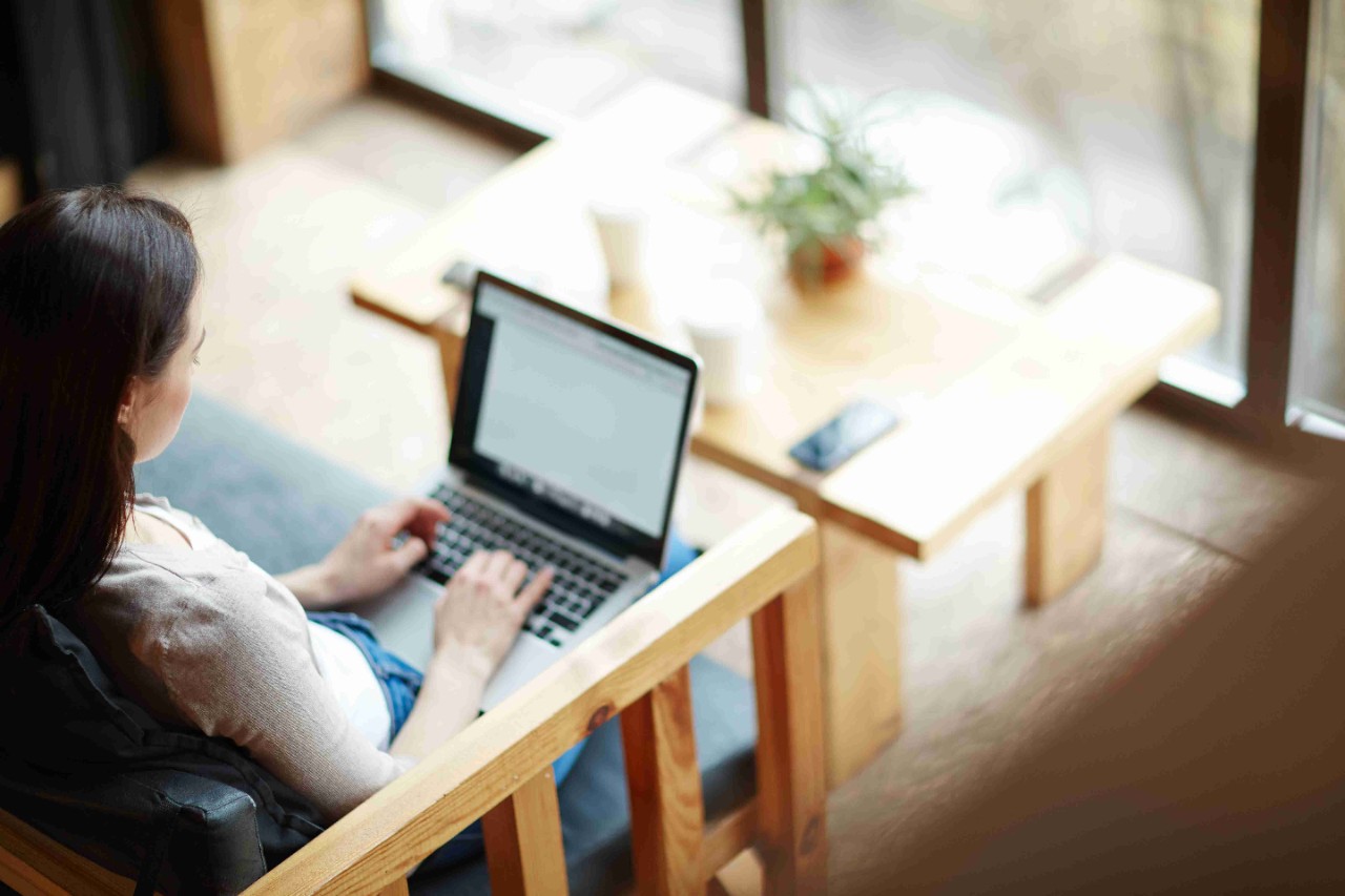 ¿Cómo buscar trabajo por en 2021? 10 consejos efectivos